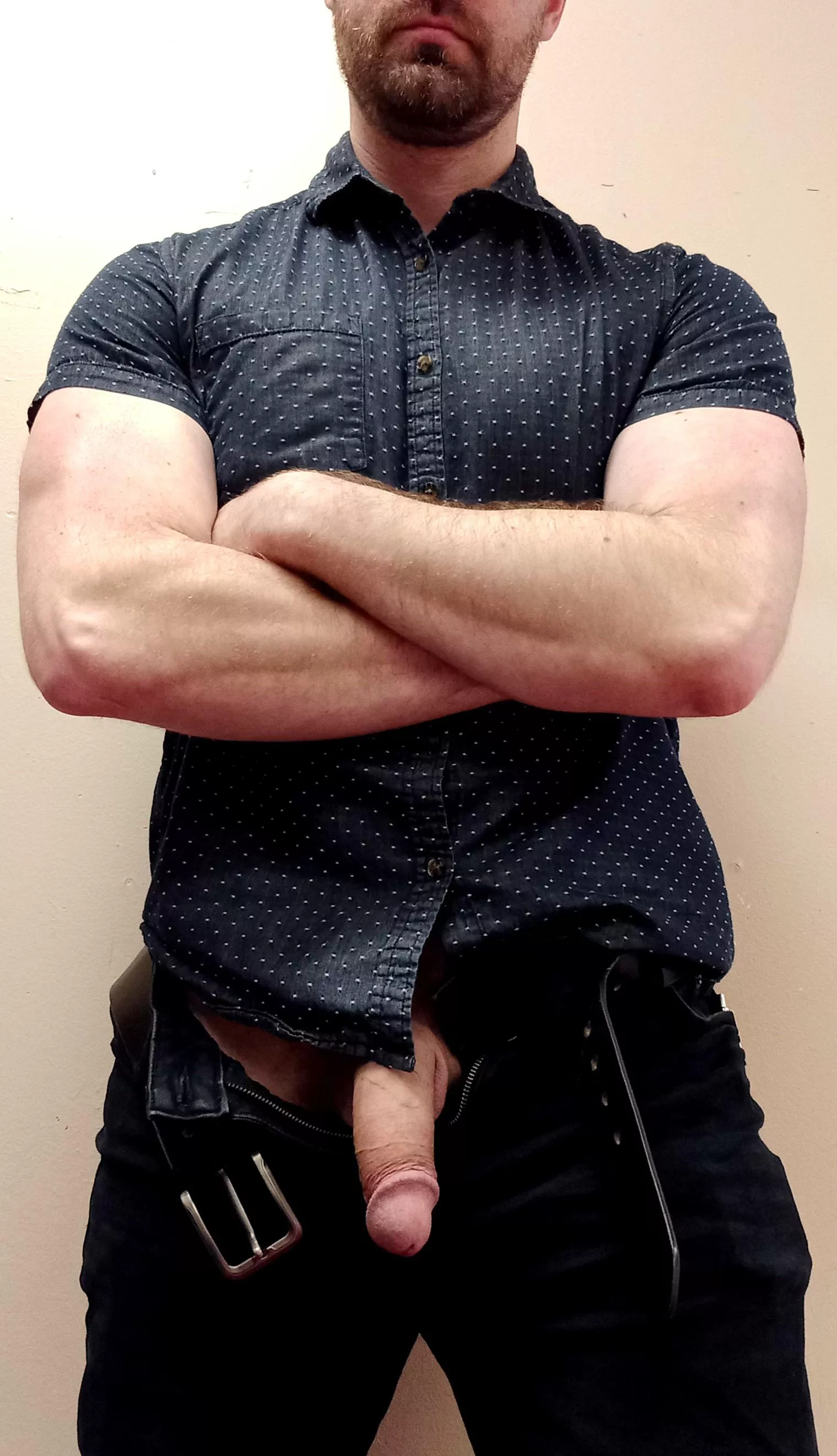 [35] I've got perfect arms for big embraces. posted by potatoe1987