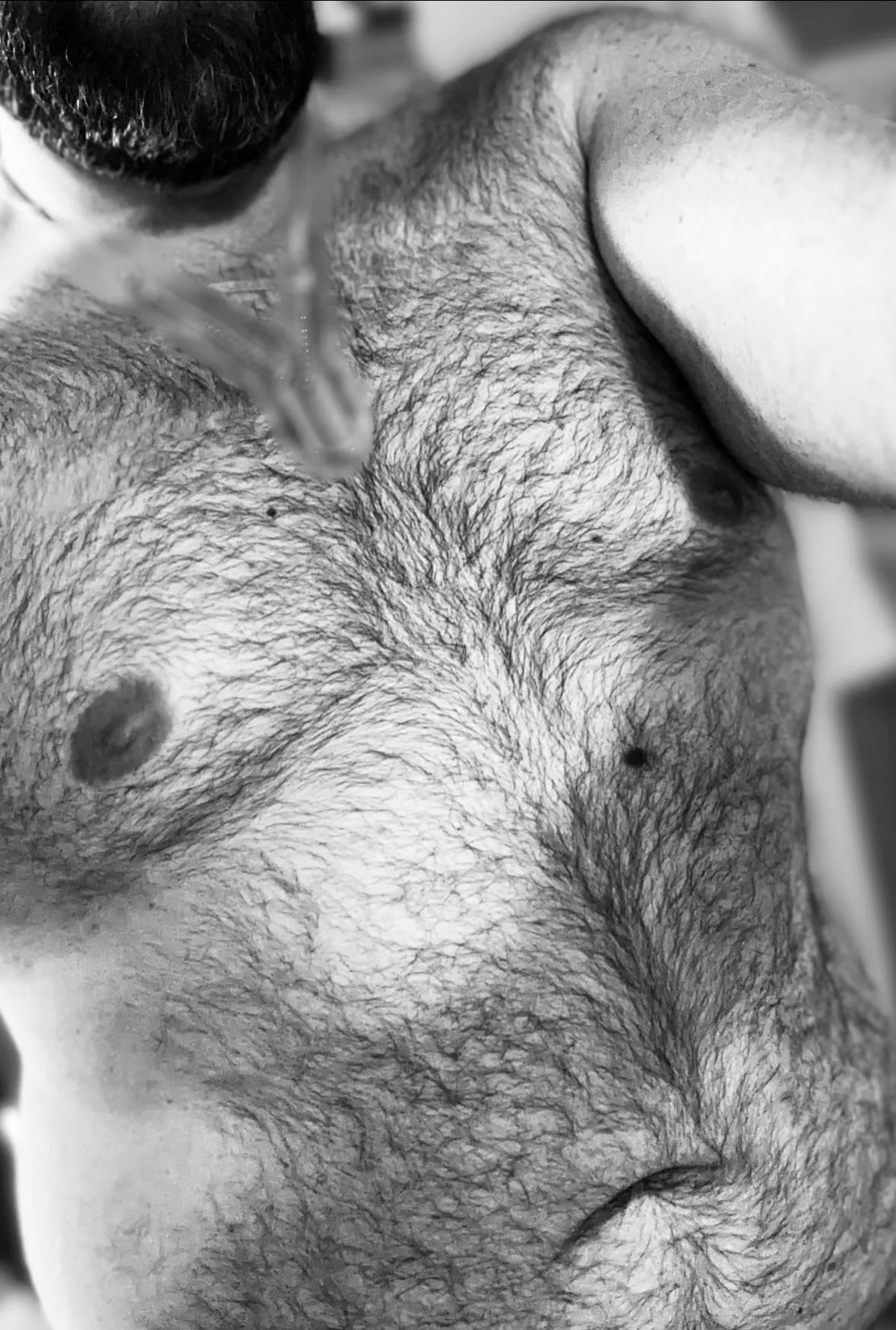 45M DADDY BEAR HMU IF INTERESTED. MORE PICS IN PROFILE. posted by NYSeXplorers