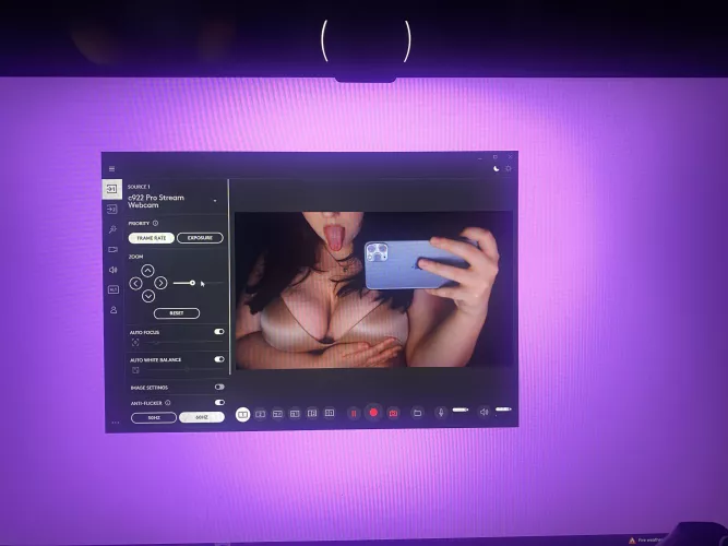 cam slut or cum slut? make me both by pompomwhorein