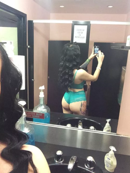 Checking the view from behind by stephiree