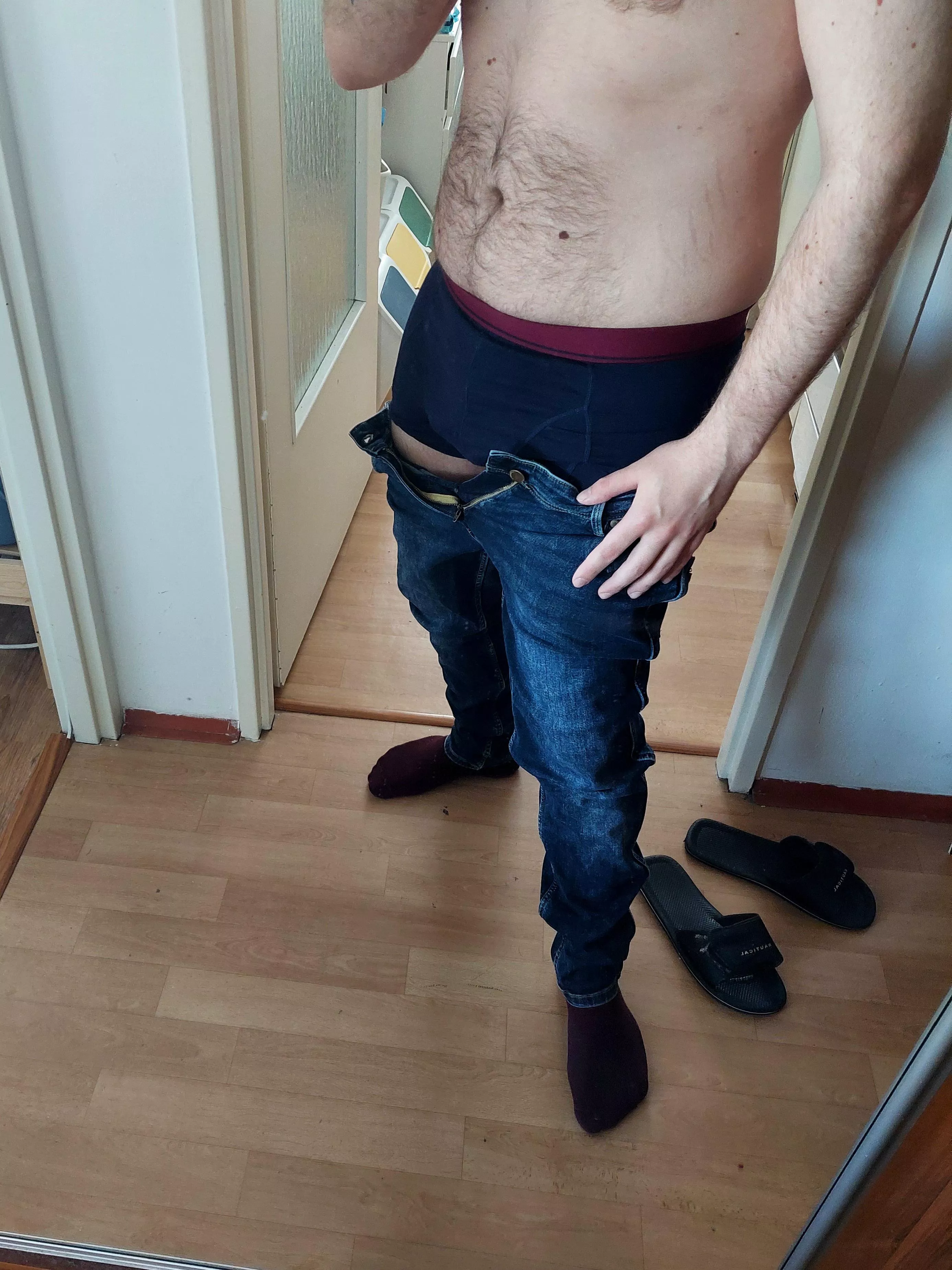 Comfortable day to y'all! Please remember that you're a beautiful human being. Beautiful mind in a beautiful body, beautifuly loved! posted by darkooshka