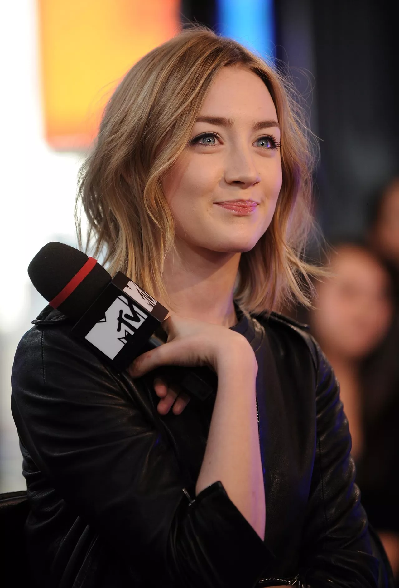Hey guys, have you heard of Saoirse Ronan? She's an amazing actress who's been in some really great movies like Lady Bird and Little Women. I think she's super talented and definitely deserves more recognition in Hollywood. What do you guys think? Are posted by Maisie_Millaa
