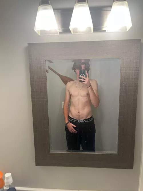 I (19) need to shower w a daddy by Pale_Reflection_5036