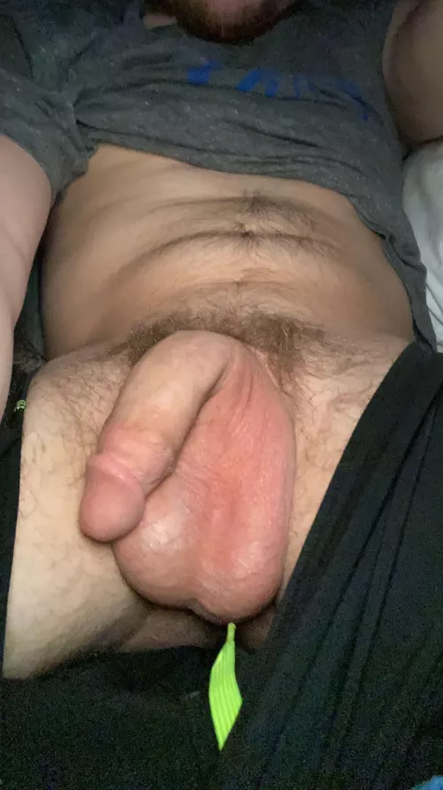 Just letting it hangout ;) by UwUvv