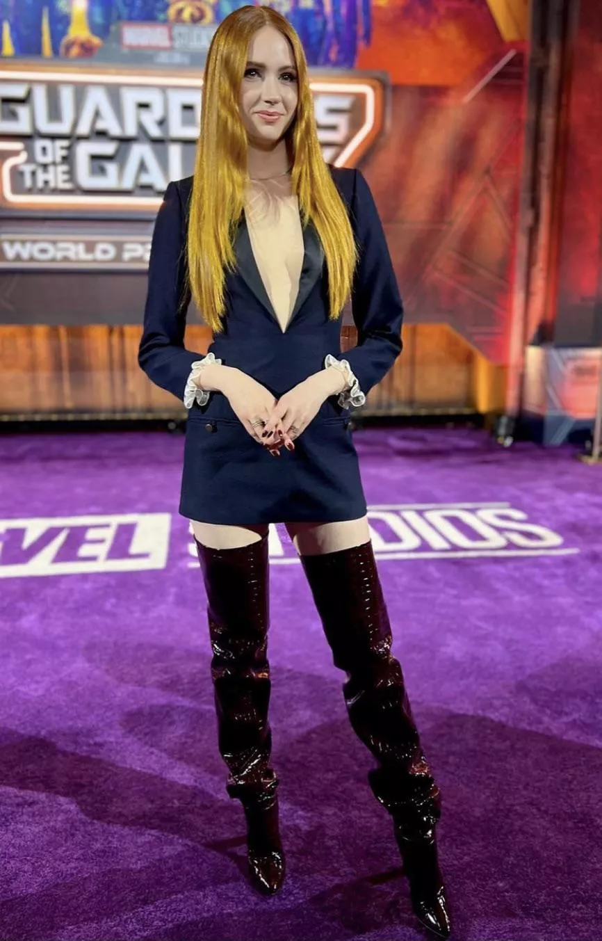 Karen Gillan posted by BritMan18