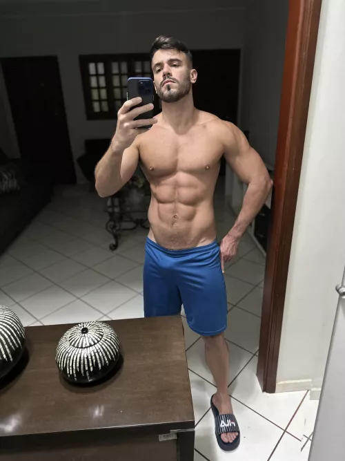 Nothing to do this monday. Suggestions? by italofassin