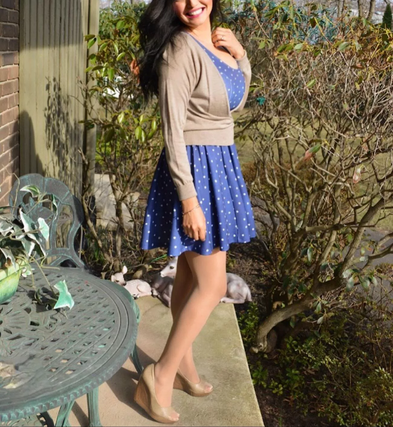 Nude pantyhose keeping me warm posted by LatinaSeven7