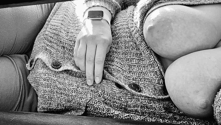 [OC] Lazy monday 🙃 by Noirewife