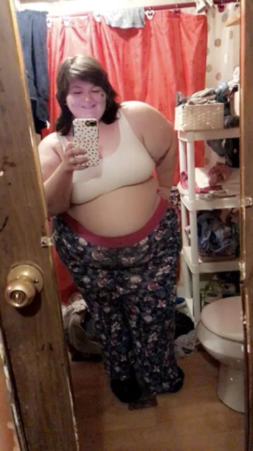 sleepy but can’t sleep as usual by deadfairyx