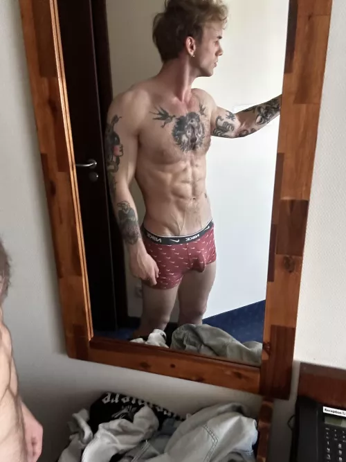 Who needs shirt anyways by haael12