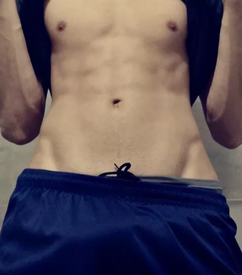 19 HUNG DOM TOP || sc: tim_holland05 by f-rodriguez-