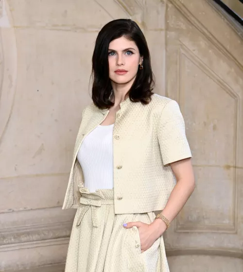 Alexandra Daddario (07/03/23) by Yeeeeeftb