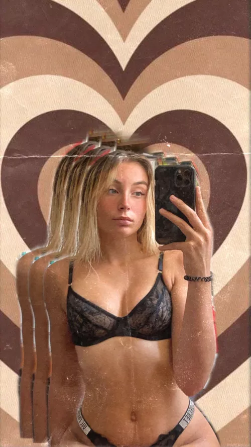 Am I your blonde type ? by Primary_Amoeba_1421