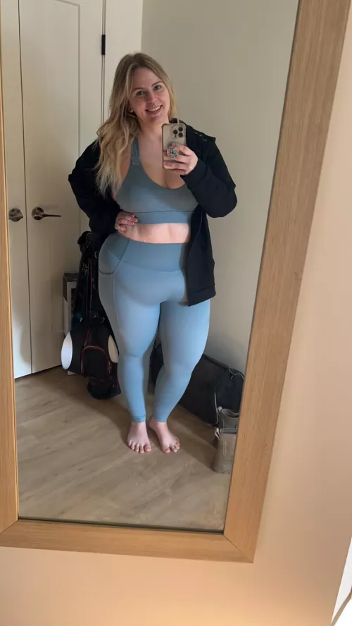 Back at it post meniscal tear by curvytattooed282