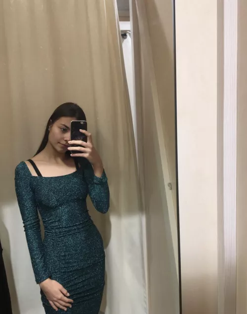 Beautiful green with glitter by IraSnake