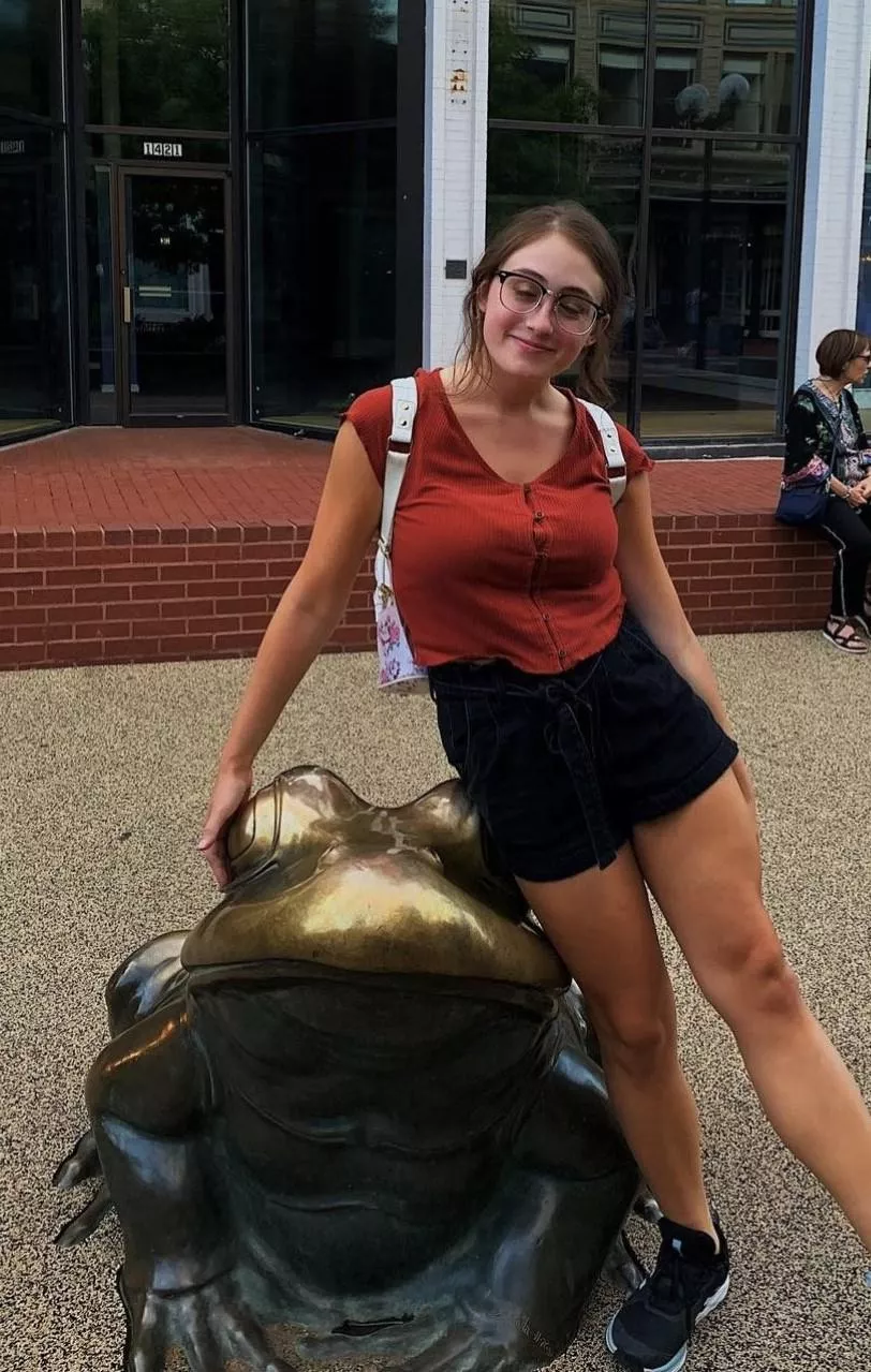 Bra lines under a red top, glasses beauty as a bonus posted by BrownCrow11