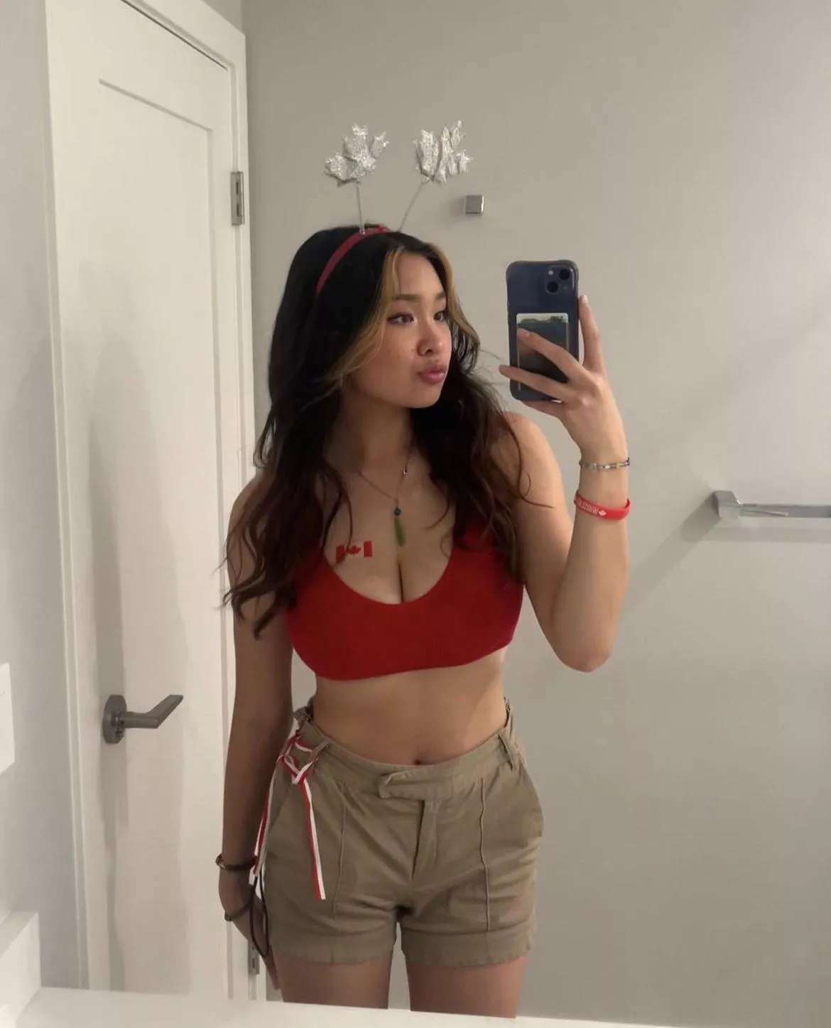 built like a goddess posted by succulenttoper