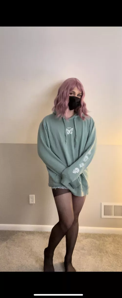 Heyo, don’t hesitate to say hi to me🥰💝 by Lily_NextDoor