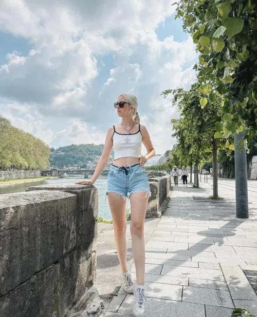 Hi from Germany 🥺 by RileyBi69