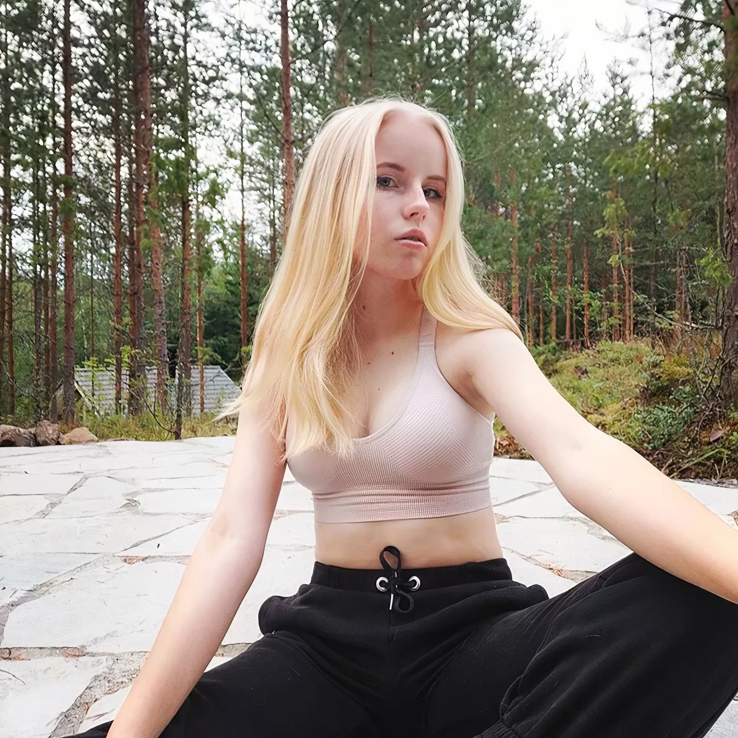 Hope you like my cute top posted by emmi-tulus