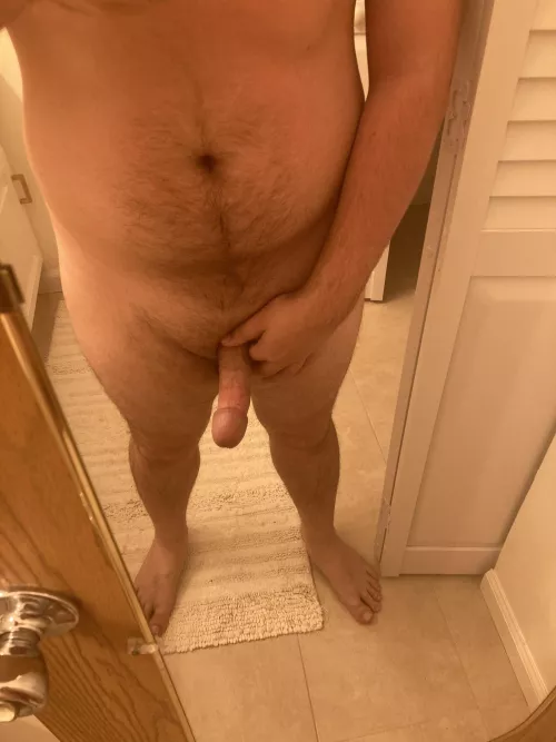 How do I look? by anri63