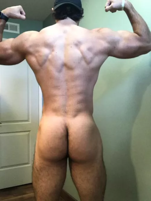 How’s my ass looking? by Manthonyjock13