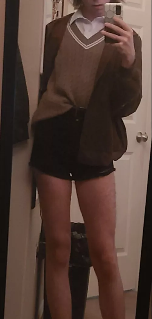 i absolutely adore this outfit !! you like the colors? by jhinplayer4223