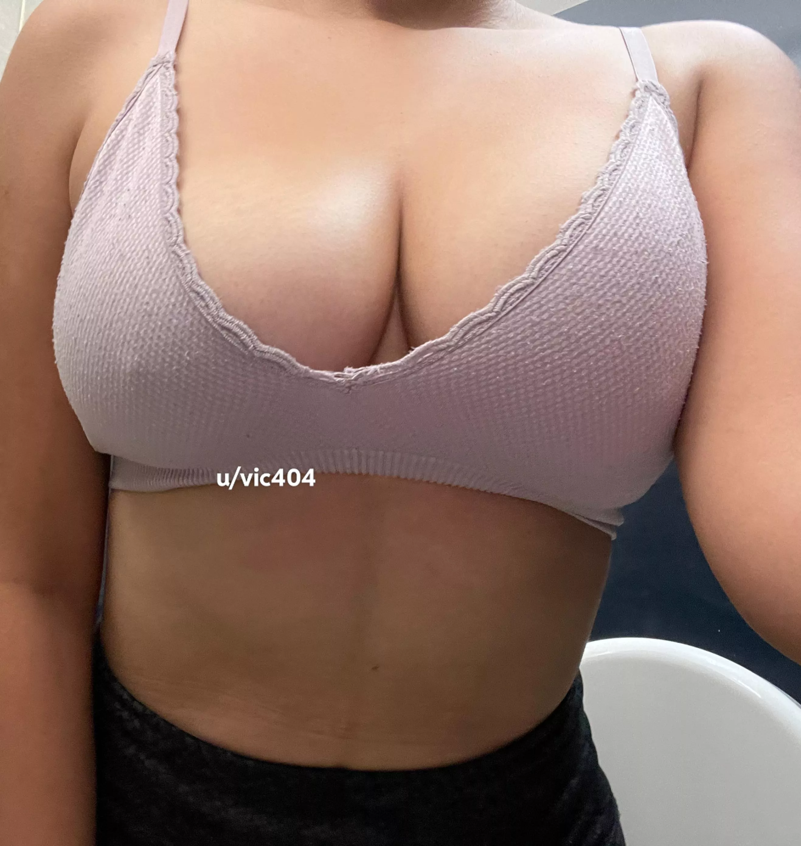 I took this pic at school today :) 18[F] posted by vic404