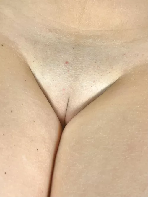 I’m A Big Fan Of Closeups by TattedBlondeshell