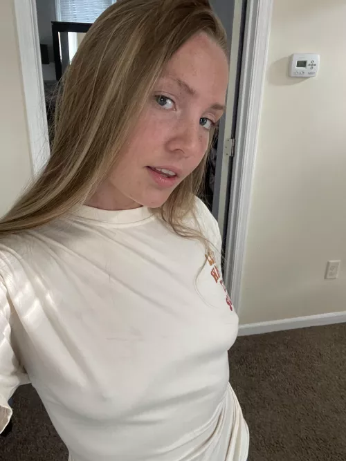 I’m headed to the store. Anyone need anything? by sassy-ariana