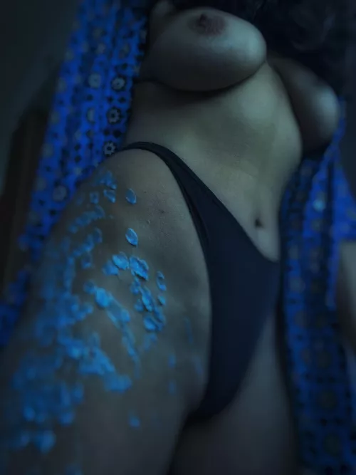 Im new here, and Im girl BDSM Brasil, follow me by PoollyG_sub