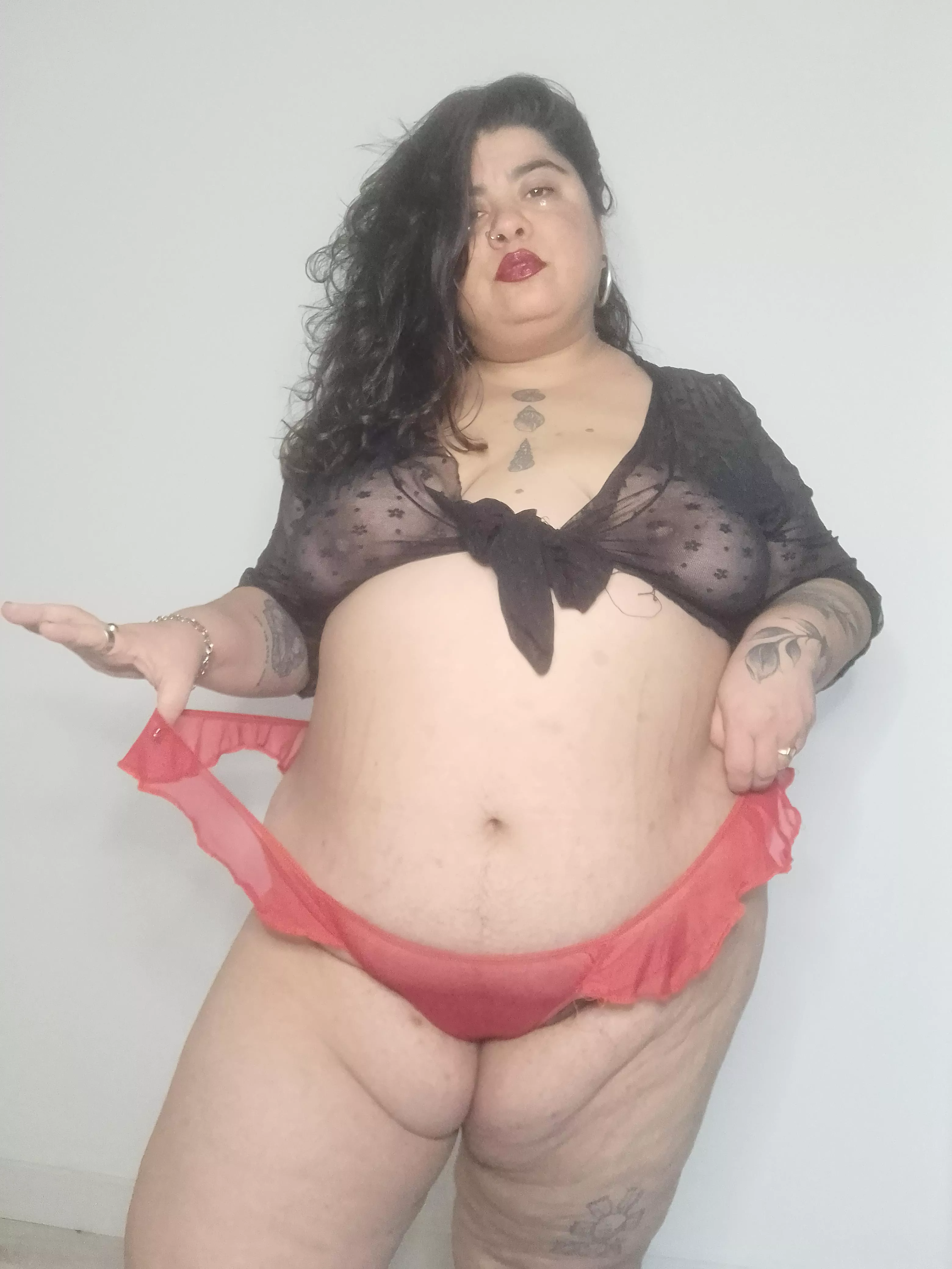 I'm so playfull today ! posted by sweetybigcandy