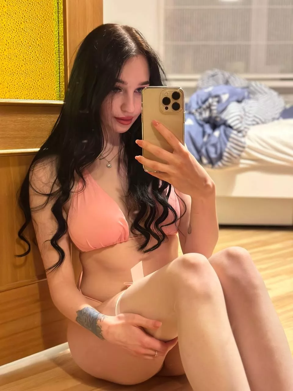 it seems to me that this pink bra is superfluous here posted by itemConduct359