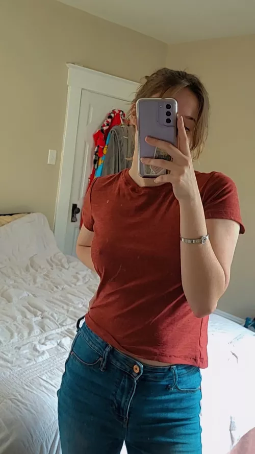 Just a little peak shhh by Sableheart7249