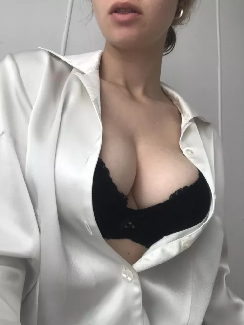 Lady in a red dress is me. by ArtsyLilly