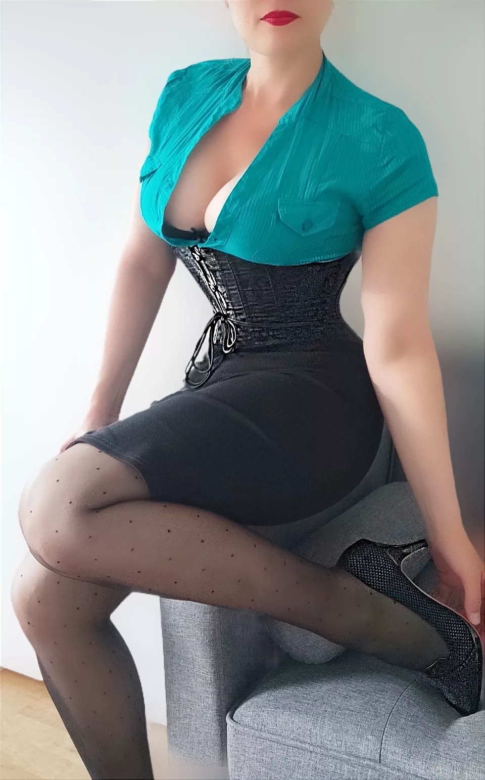 Let's go for an evening walk posted by BlushedObsession