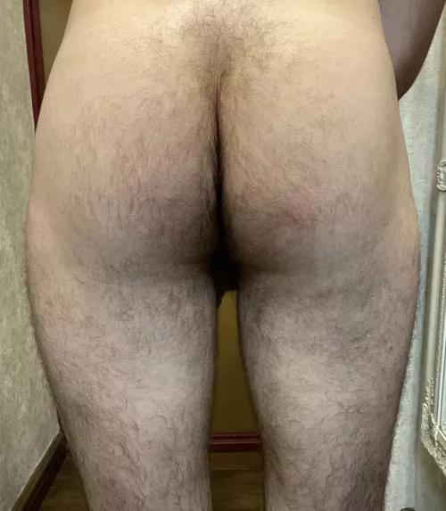 Need good slap 👋 by Over_stw