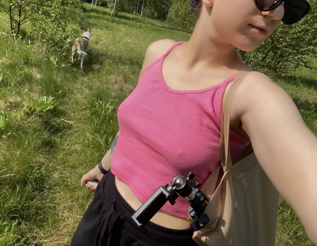 no bras for the walk! F19🤍 by yuki_moore