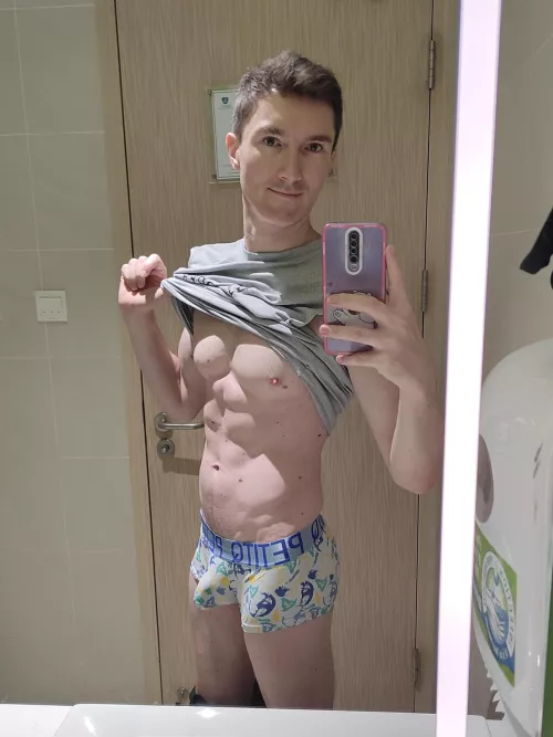 selfie at the dentist office by arthusandnico