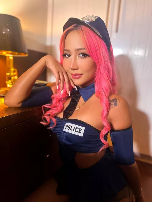 Somebody wanna get arrested by LowJournalist9625