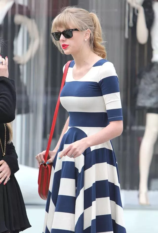 Taylor Swift posted by kse669