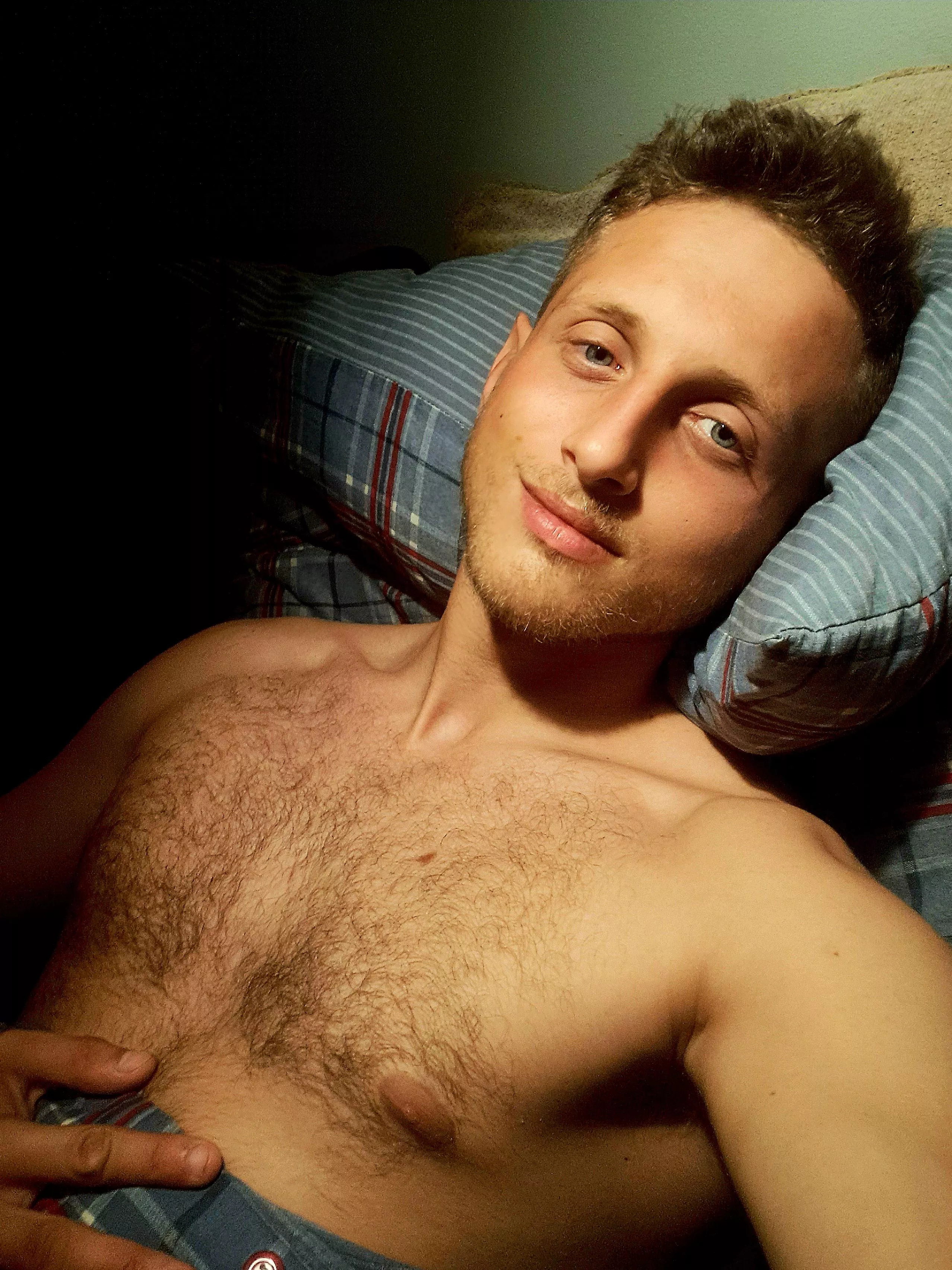 Today I went to barber to get cut some hair (unfortunatly hairstyle didnt survive long after a rain)😅 posted by Godot20001