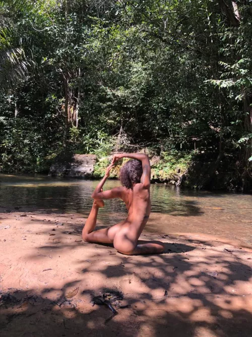 Yoga in nature ✨🥰🧘🏽‍♀️ by lala_lais