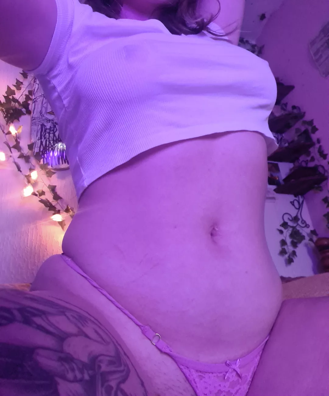 You can see everything through this t shirt 🥵 posted by 666_nina_666