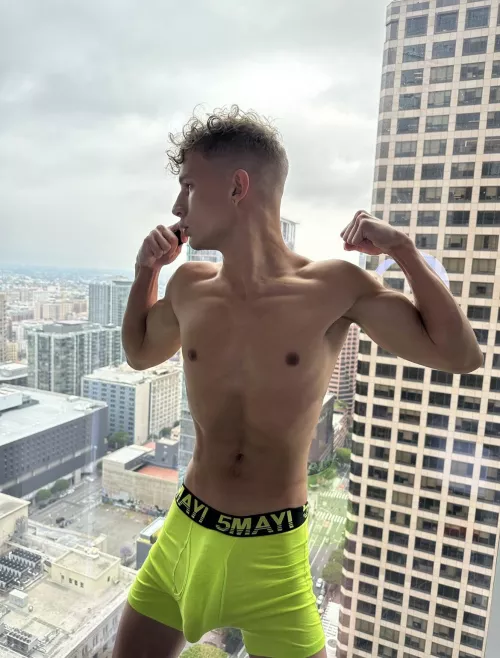 (18) hi , can i please send you nudes by goodluckgeniee