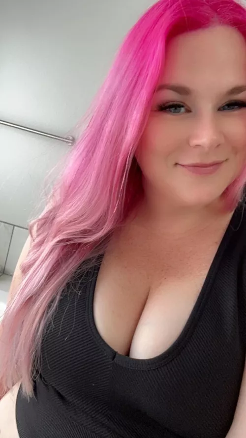 Barbie pink is back! by fingers_toes_soles