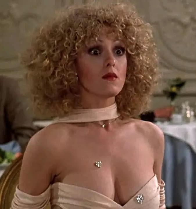 Bernadette Peters posted by JennaDrainsMyNutz
