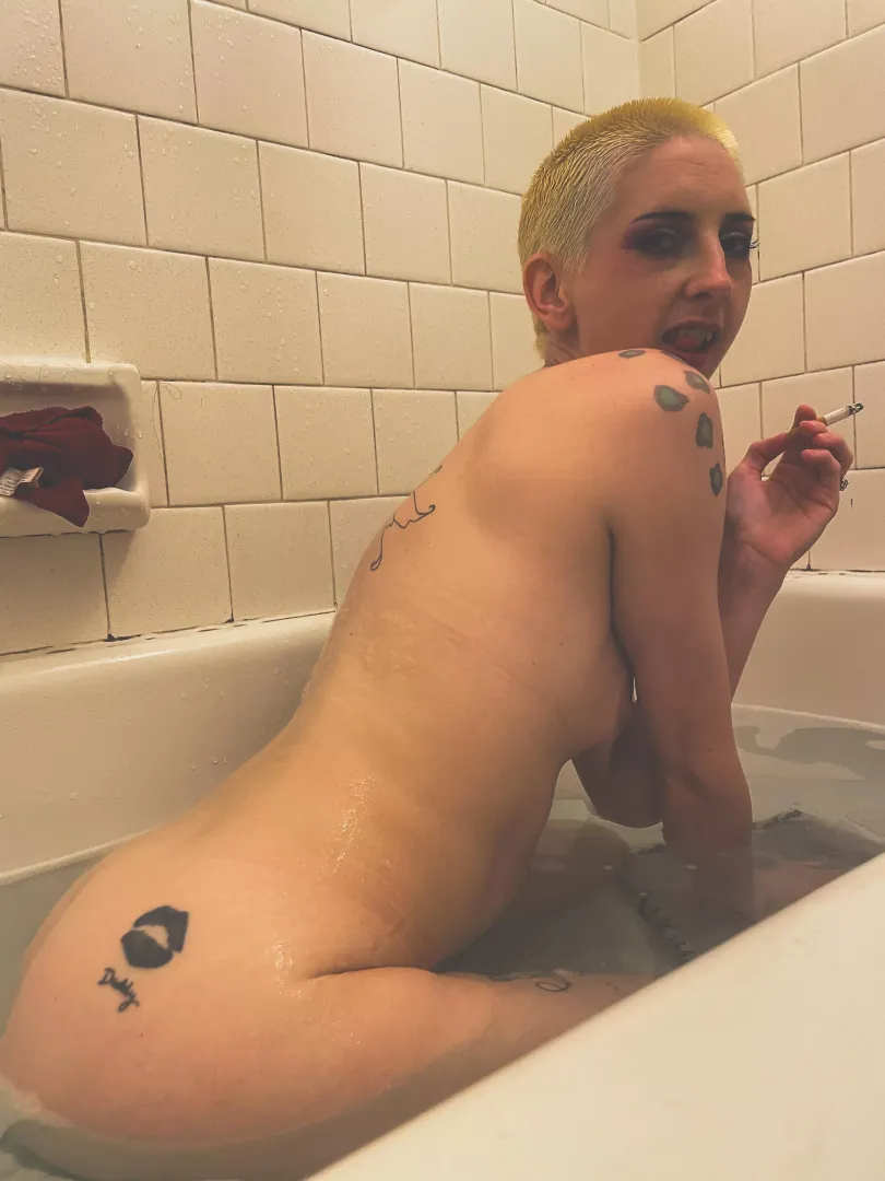 Enjoy a cig with me? posted by RealKreamySlut