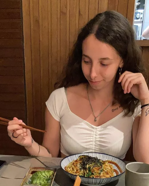 Good looking gal, good looking food, good looking bra lines by BrownCrow11