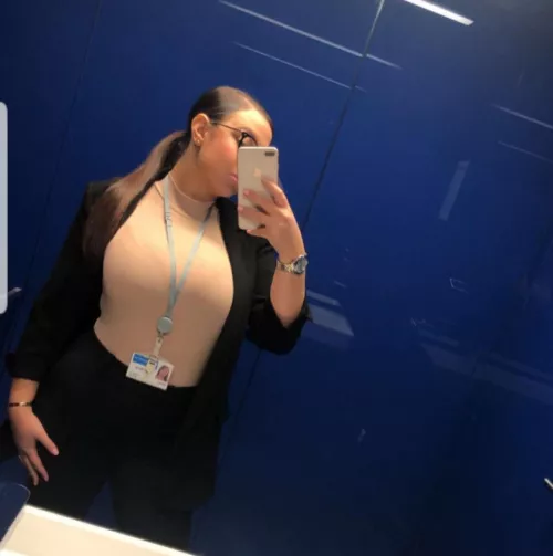 Her top should be tighter by JustFriendlyToday